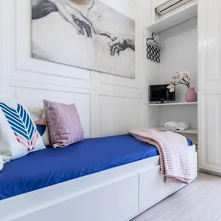 Joivy Lovely For 2 With Balcony Near Duomo Appartement
